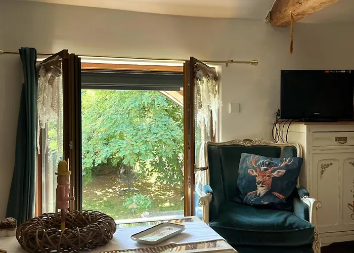 Au Petit Bonheur De Séraphine Couette-café Saint-Aubin (Nord)